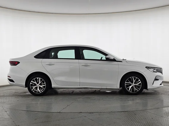 Geely Emgrand GS 2023 