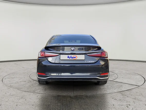Lexus ES 300 AH Hybrid  2022 