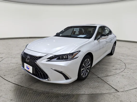 Lexus ES 300 H 2024 