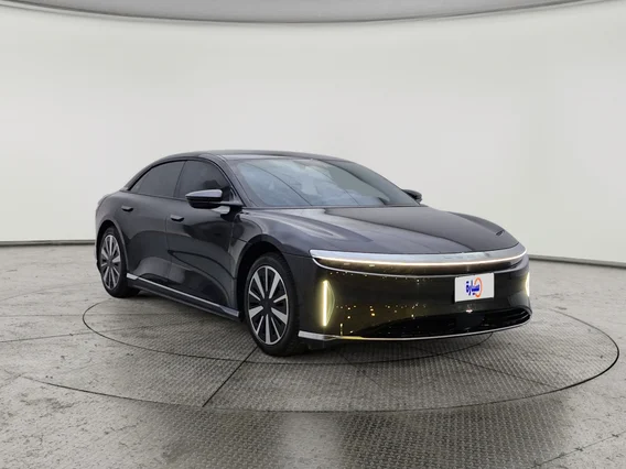 Lucid Air Pure 2025 