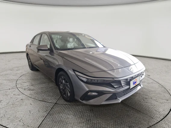 Hyundai Elantra Smart 2024 
