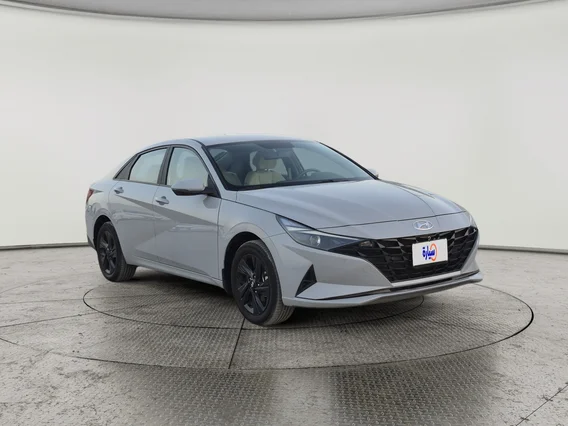 Hyundai Elantra Smart 2023 