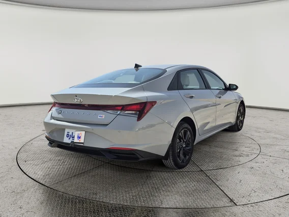 Hyundai Elantra Smart 2023 