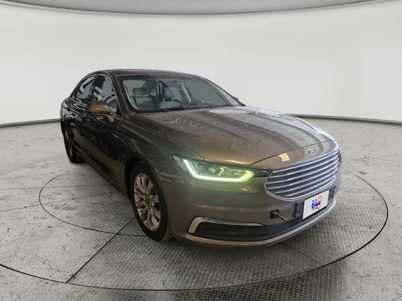 فورد تورس SE 2020 