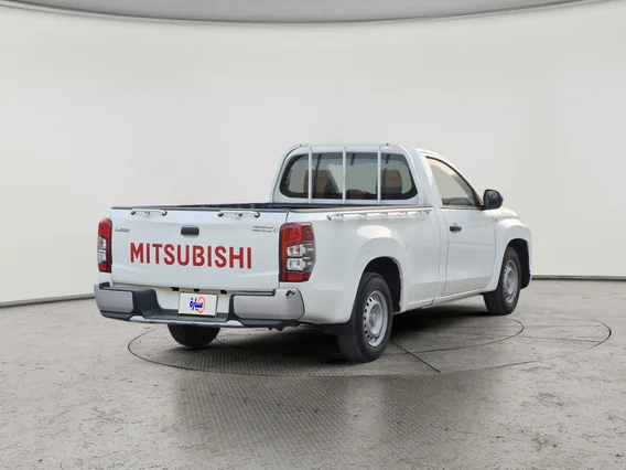 Mitsubishi L200 Regular Cap 2022 