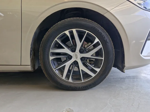 Geely Emgrand GS 2023 