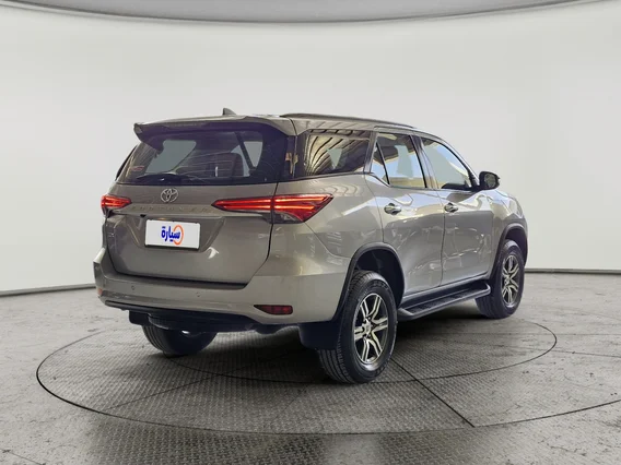 Toyota Fortuner GX 2023 دبل