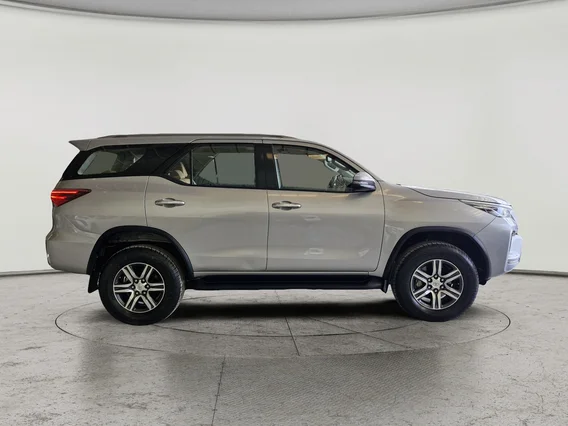 Toyota Fortuner GX 2023 دبل