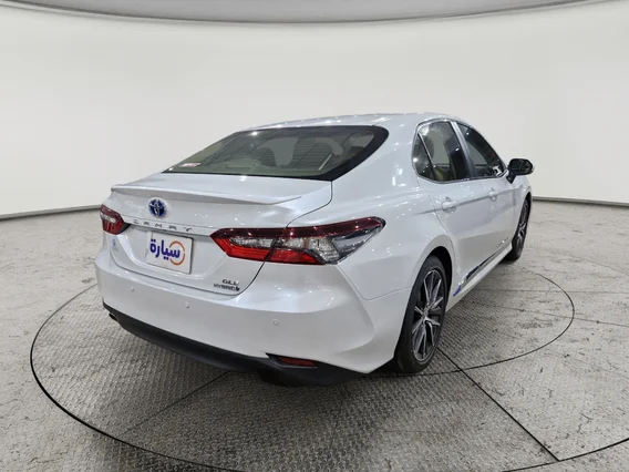 Toyota Camry  GLE HEV  2024 