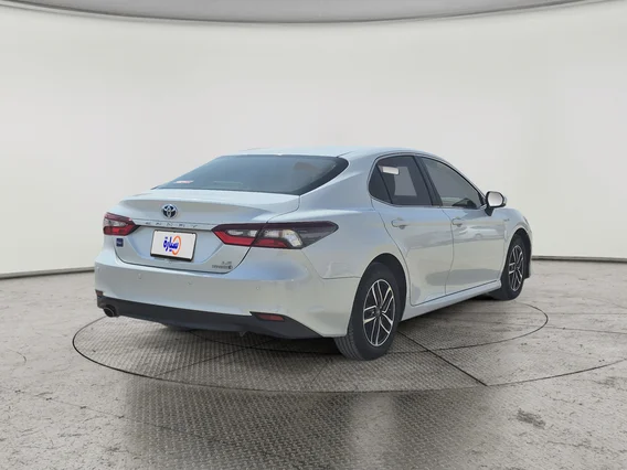 Toyota Camry  LE 2022 