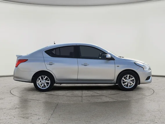 Nissan Sunny SV Comfort 2023 