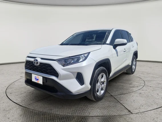 Toyota RAV4 LE 2021 
