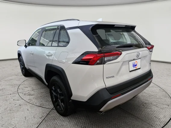 Toyota RAV4 ADVENTURE 2024 