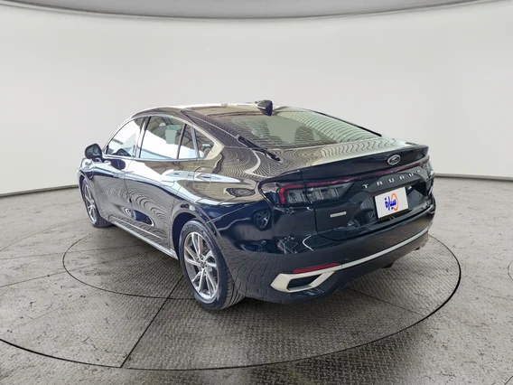 Ford Taurus Trend 2024 