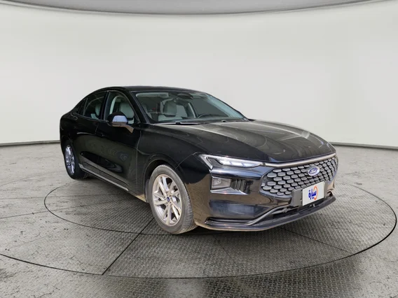 Ford Taurus Trend 2024 