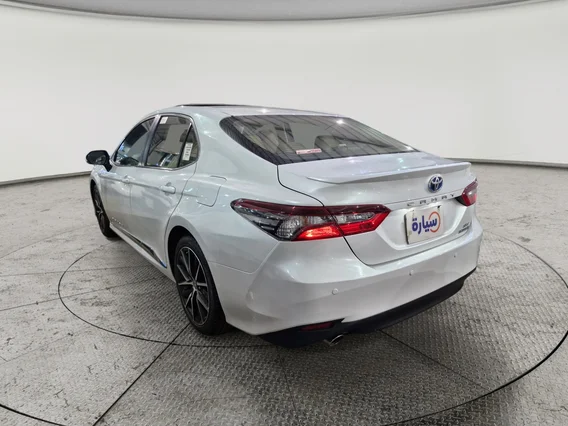 Toyota Camry  GLE HEV  2023 