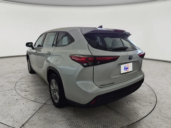 Toyota Highlander GLE 2023 