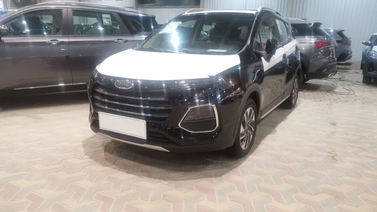 JAC JS3 فلاجشيب 2025 