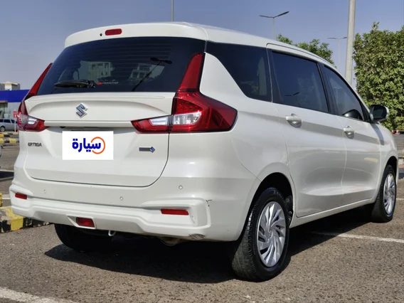 Suzuki Ertiga GL 2024 