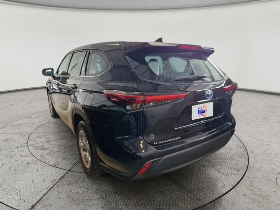 تويوتا هايلاندر LE 2021 