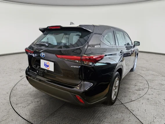 تويوتا هايلاندر LE 2021 