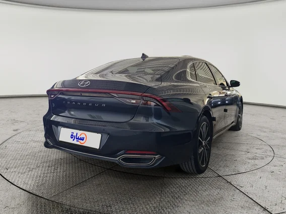 Hyundai Grandeur  2021 