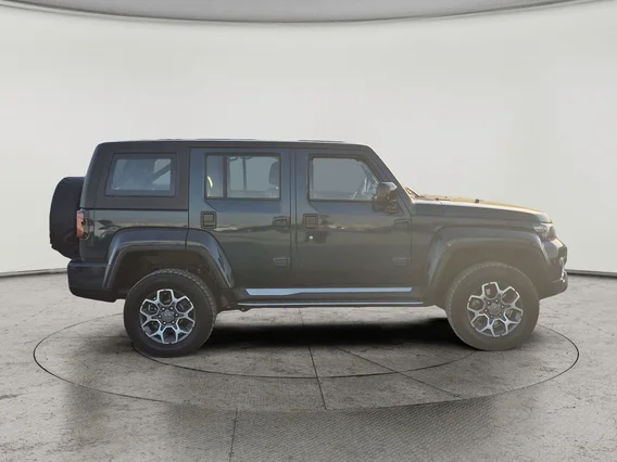 BAIC BJ40 C Honor 2023 دبل