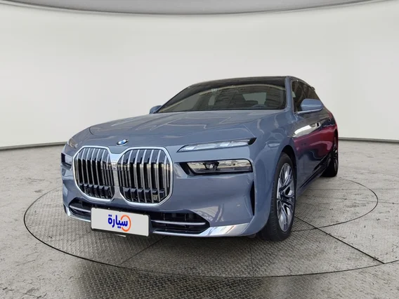 BMW 7 Series 740 i 2023 