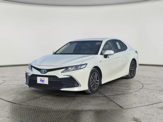 Toyota Camry  LE HEV 2022 
