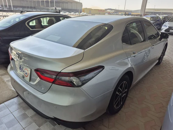 Toyota Camry  LE 2023 