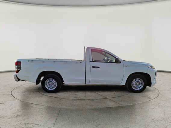Mitsubishi L200 SC 4x2 2021 