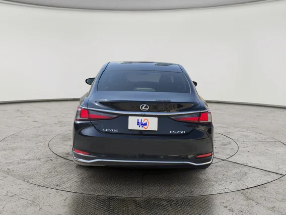 Lexus ES 250 2023 