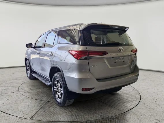 Toyota Fortuner GX 2023 دبل