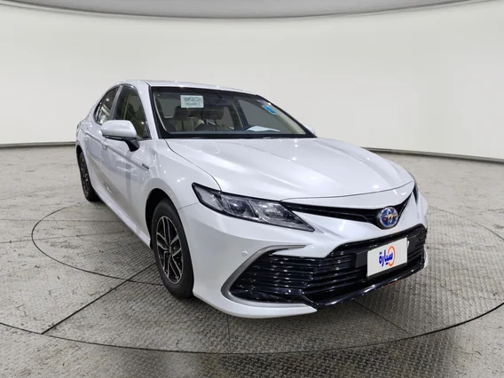 Toyota Camry  LE HEV 2023 