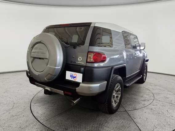 تويوتا اف جي FJ Cruiser 2023 دبل