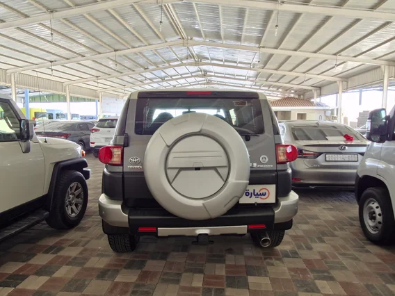 تويوتا اف جي FJ Cruiser 2023 دبل