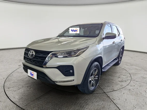 Toyota Fortuner VX 2023 دبل