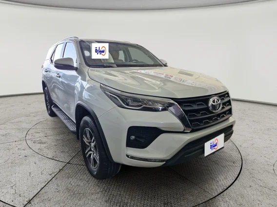 Toyota Fortuner VX 2023 دبل