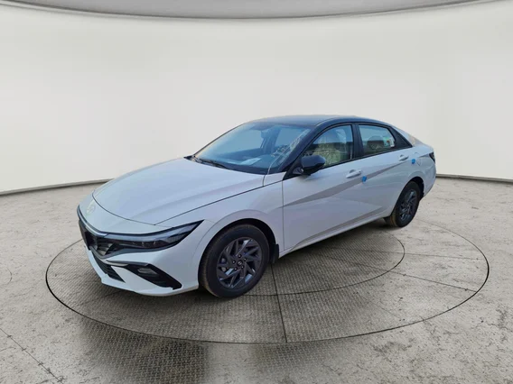 Hyundai Elantra Smart Plus	China 2026 