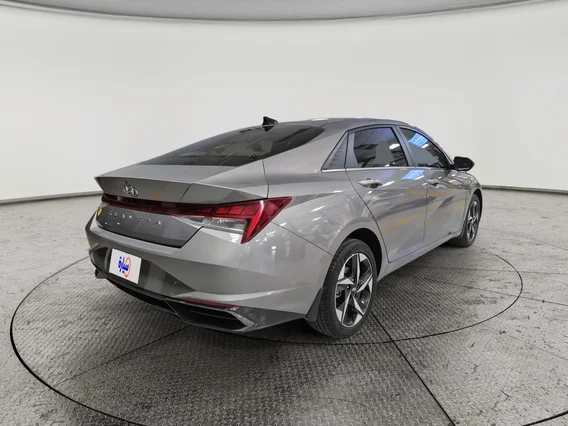 Hyundai Elantra Comfort 2023 