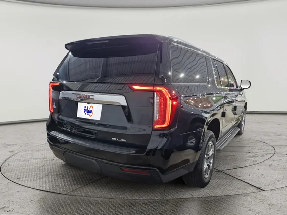 GMC Yukon SLE 2024 