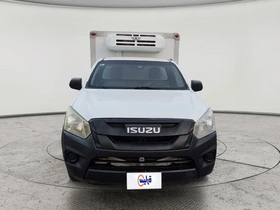 ايسوزو دي ماكس Crew Cab 2022 