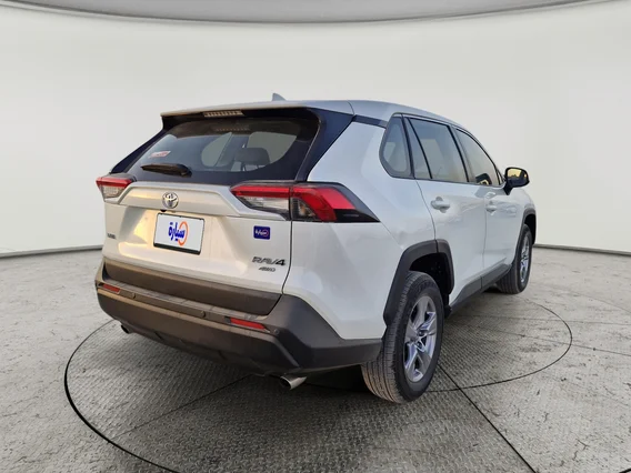Toyota RAV4 LE 2022 