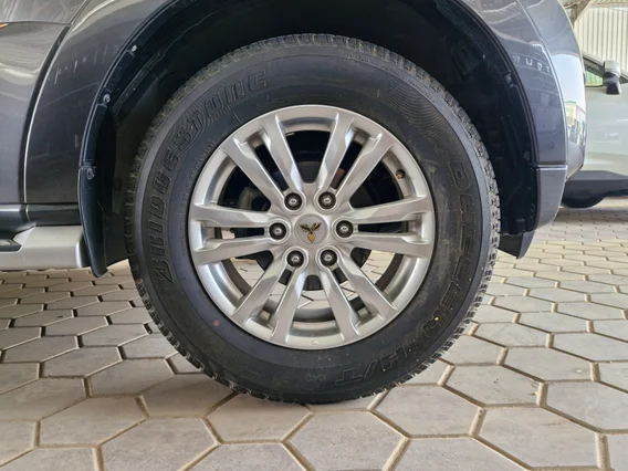 ميتسوبيشي باجيرو GLS 5Doors 2022 دبل