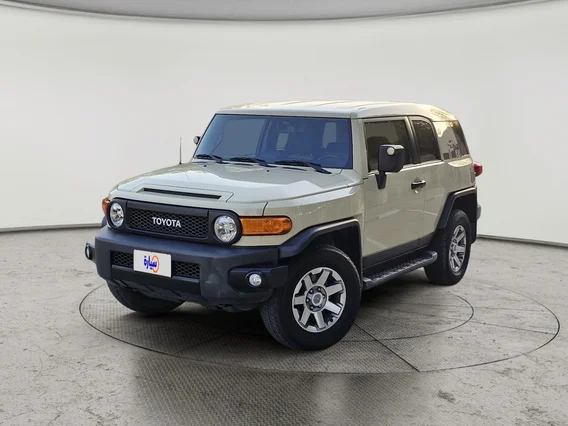 تويوتا اف جي FJ Cruiser 2023 دبل