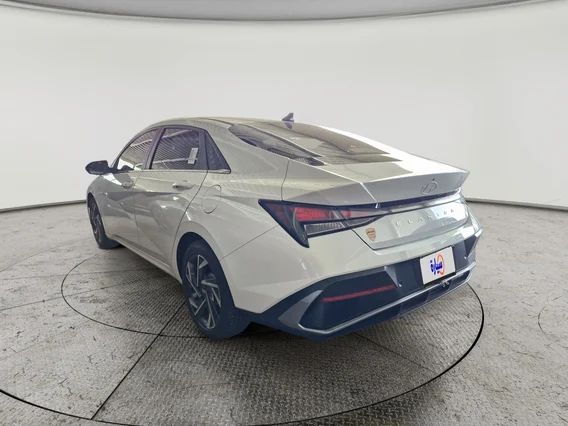 Hyundai Elantra Comfort China 2025 