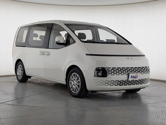 هيونداي ستاريا واجن 2022 