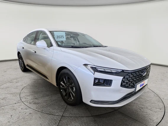 Ford Taurus Trend 2025 