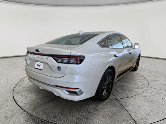 Ford Taurus Trend 2025 