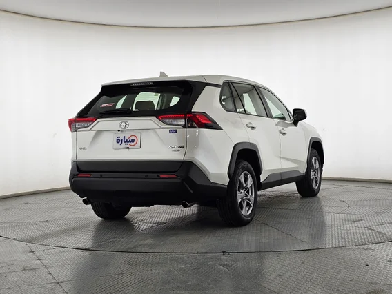 Toyota RAV4 LE 2022 